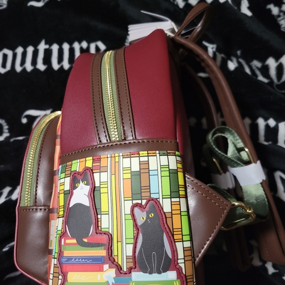 Loungefly Light Up Stained Glass Black Cat Library Bam Exclusive Mini Backpack - Picture 5 of 7